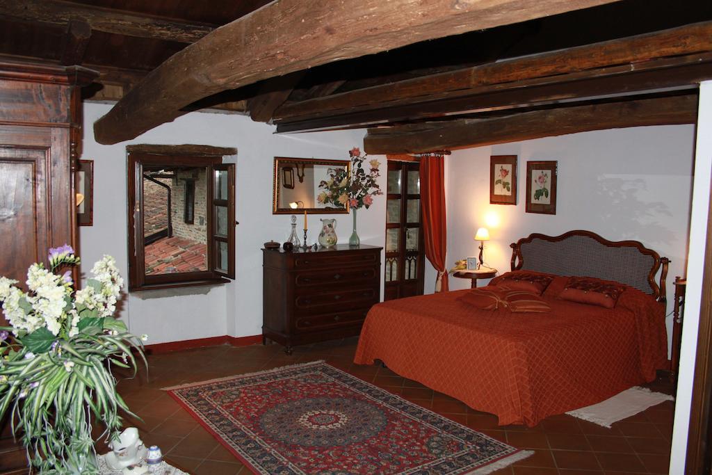 Gasthaus Casa Giuliana Calosso Zimmer foto
